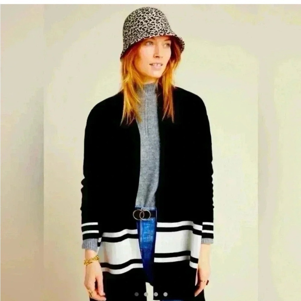 Anthropologie NVLT Black and White PIPPA Open
Cardigan Knit Sweater